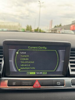 Havarovaná Audi A8 4.0tdi - 10