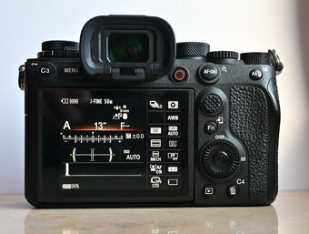 Sony Alpha 1 (ILCE-1) 8K video 50MP - 10