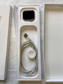 Apple Watch SE 40mm - 10