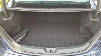 Renault Mégane, Techno TCE 140 EDC - 10