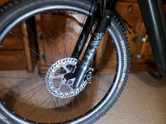 CUBE Stereo Hybrid HPC TM 750 - 10