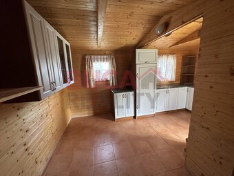 Prodej udržované zahrady v blízkosti centra Českých Budějovi - 10