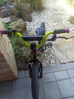 Úžasné dětské kolo Specialized Riprock, vel. 16 - 10