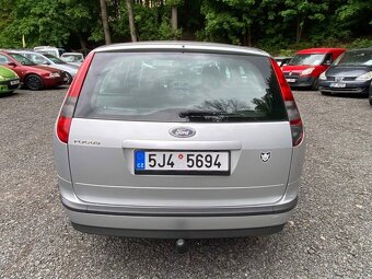 Ford Focus Combi 1.6i 74kW klimatizace tažné ABS 2007 - 10