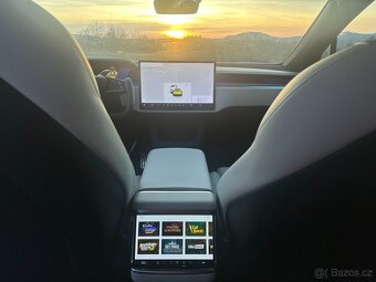 Tesla Model X 2023 7míst,Long Range 4x4,odpočet DPH, free su - 10