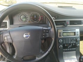 Volvo v70 - 10