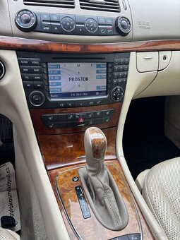 Mercedes Benz E320 4matic W211 Elegance - 10