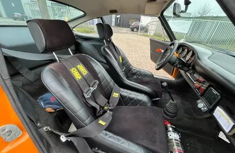 Porsche 911 RS Replica - 10
