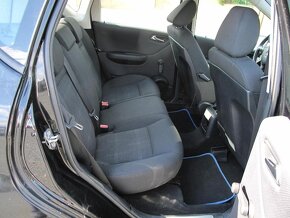 Mercedes-Benz A 160i AUTOMAT ČR SPZ výhřev PARK SENZORY - 10