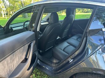 Tesla model 3 Long Range Záruka DPH Kupovaná v CZ r.v.2020 - 10