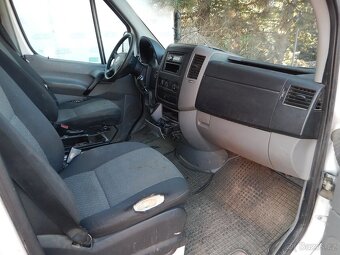 Volkswagen Crafter 2.0 TDI, ČR, 7 MÍST, VALNÍK - 10