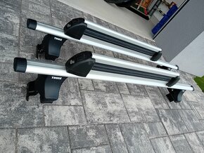 2x střešní nosiče thule 750 a 751, drzak lyží hakr - 10