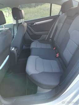 VOLKSWAGEN PASSAT B7 1.8TSI - 10