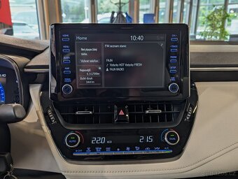 Toyota Corolla 1.6Valvematic KAMERA, LANE ASSIST, ACC - 10