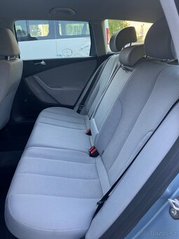 Volkswagen Passat B6 2.0 TDI - 10