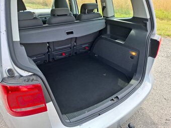 VW Touran 1.6 TDI 77kw Klima Model 2012 Nová Stk. - 10