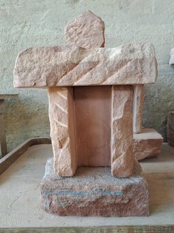 Lucerny z pískovce - 10