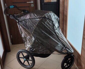 Thule Urban Glide 2 Black on Black - 10