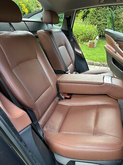BMW 530d GT xDrive 2012 výborný stav - 10