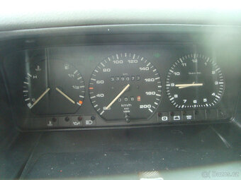 VW Transporter 1,9D - 10