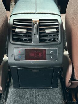 Mercedes benz E250 - 10