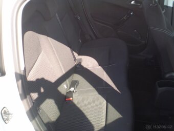 Peugeot 208 1,2 PureTech,klima - 10