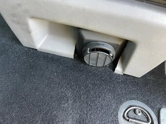 WV TRANSPORTER CARAVELLE - 10