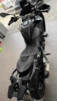 BMW F900XR - 10