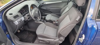 Opel Astra GTC - 10