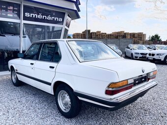 BMW-5 E28 5 Rychlostní - 10