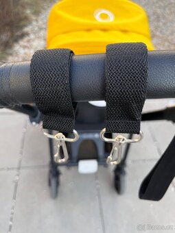 Bugaboo Bee6 All Black se žlutou prodlužovací stříškou s prů - 10