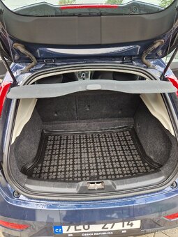 Volvo V40 - 10