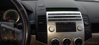 Mazda 5 2.0 D klimatizace - 10