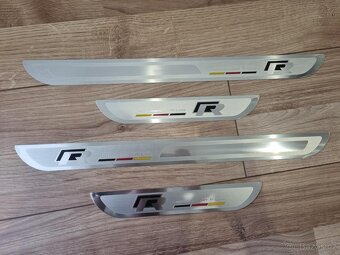Rline listy na prahy POLO GOLF PASSAT TOURAN SHARAN - 10