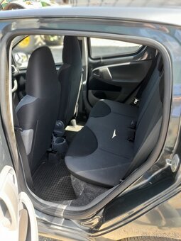 Toyota Aygo 1,0i automat - 10