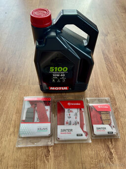 Suzuki DL650 V-Strom XT - 10