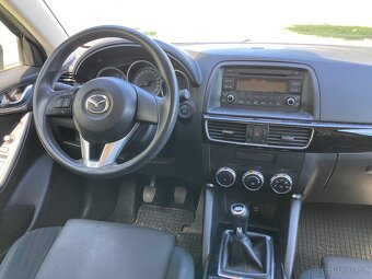 Mazda CX - 5 2.0i 16V 121kw najeto pouze 86.000km nové v ČR - 10