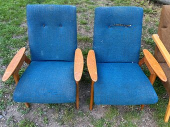 Různá RETRO křesla - cena 200-400,- za kus - 10