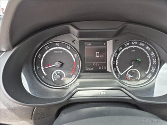 Škoda Octavia 2,0 TSI DSG RS (2013) - 10