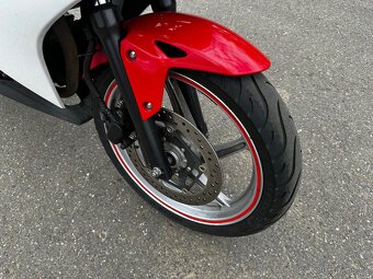 Honda Cbr 250r 2012 - 10