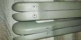 Šedé plasty Golf IV - 10