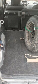 🚗 Peugeot Partner 2008 – pracant, co ještě neřekl poslední - 10