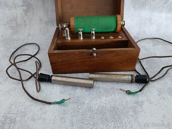 Technická starožitnost okolo r. 1915-1920. - 10