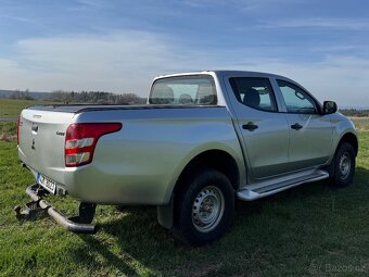 MITSUBISHI L200  2.4 DIESEL  4x 4 - 10