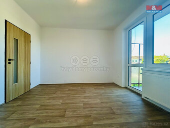 Pronájem bytu 3+1, 78 m², Klatovy, ul. Měchurova - 10