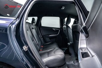 Volvo XC60 D4 140kW SUMMUM 2016 - 10