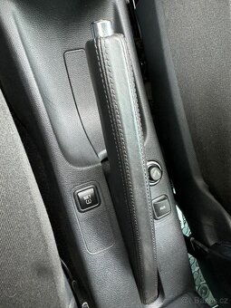 Škoda Roomster Scout 1.2 TSI - 10