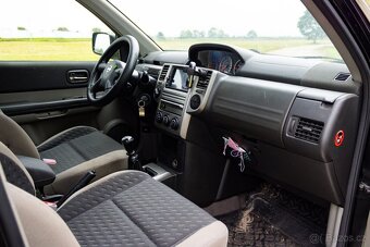 Nissan X-Trail 2.2 dCi Columbia Comfort - 10