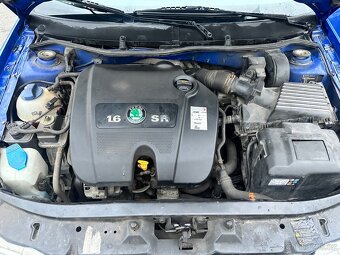 Škoda Octavia 1.6 - 10