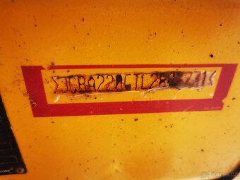 Pasovy bagr Jcb 220x l 4f - 10